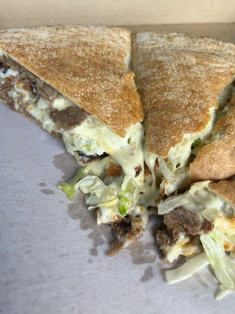 Pizza Cheesesteak